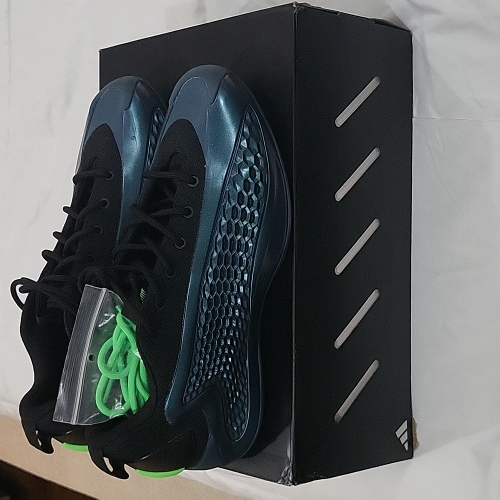 AE 1 Low--great condition (Worn3x)